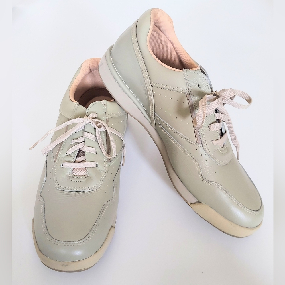 Rockport ProWalker Walking Shoes K71110 Mens Size 12 Light Green Leather